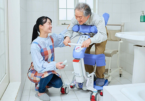 移乗サポートロボットHUG